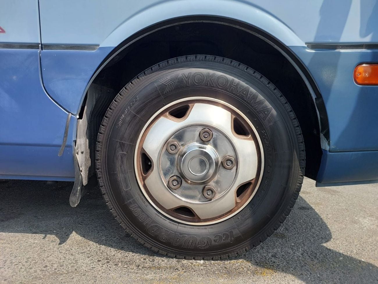 Mitsubishi Rosa (RAMADAN OFFER) MITSUBISHI ROSA BUS RHD 1998 MODEL 4.9 L DIESEL MANUAL(PM00434)