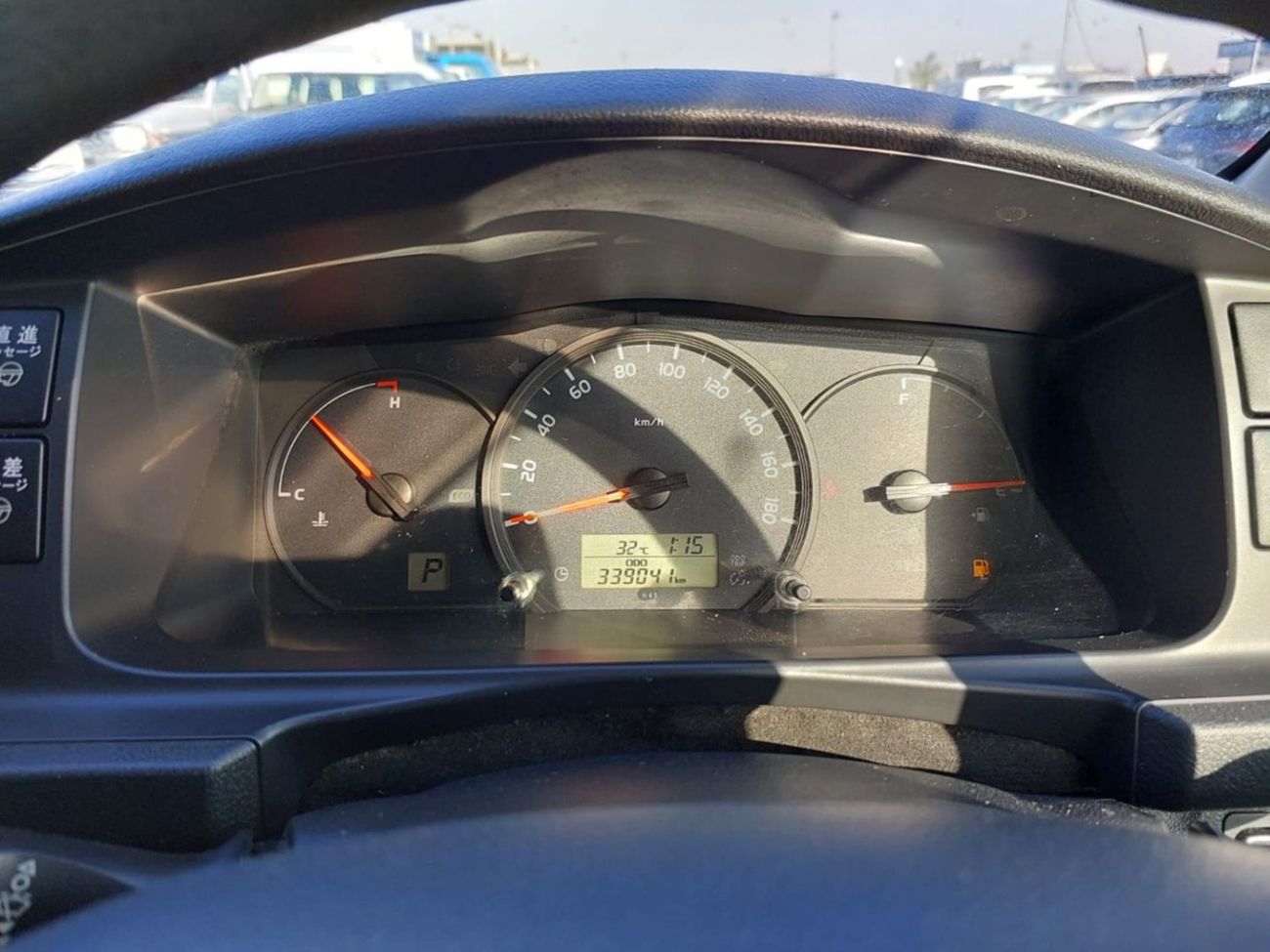 Toyota Hiace TOYOTA HIACE VAN AMBULANCE RHD 2015 MODEL 2.7 L PETROL AUTOMATIC(PM15323)