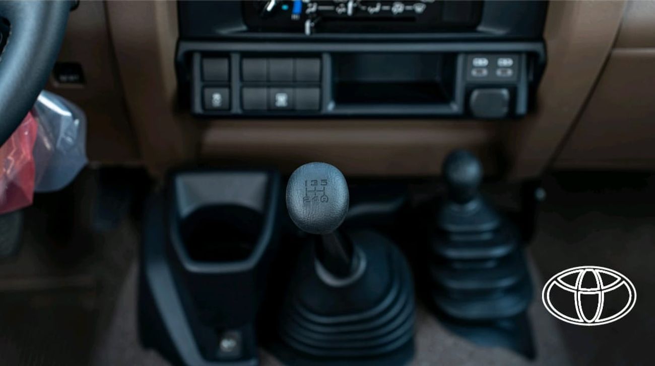 تويوتا لاند كروزر 70