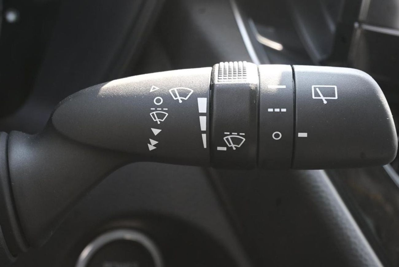 تويوتا كورولا كروس TOYOTA COROLLA CROSS ELITE 2.0L CHINA MODEL 2024