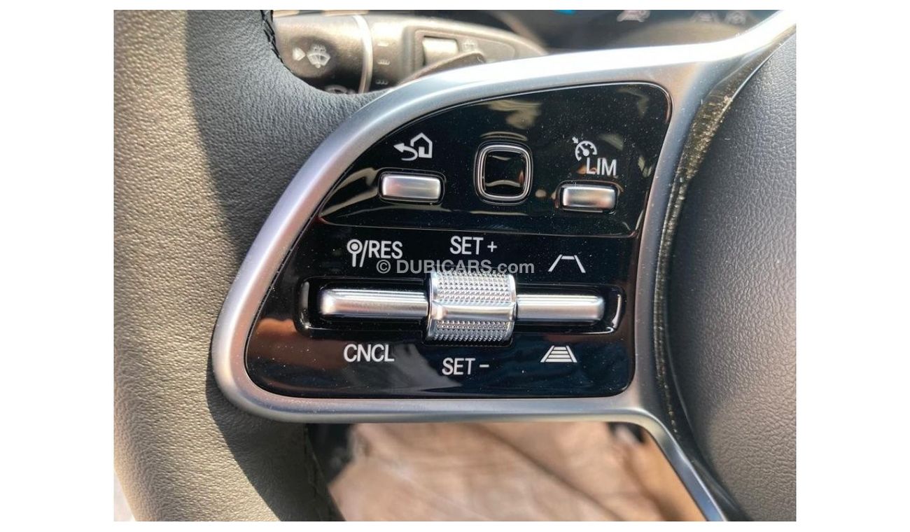 Mercedes-Benz EQC 400 MERCEDES-BENZ EQC400 ELECTRIC 4MATIC 5 SEATER 2022MY