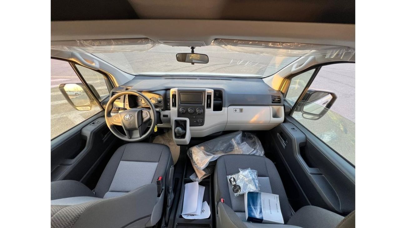 Toyota Hiace “Offer”*Limited Stock* 2022 Toyota hiace 2.8L Diesel Manual - New Shape High Roof 13 Seater