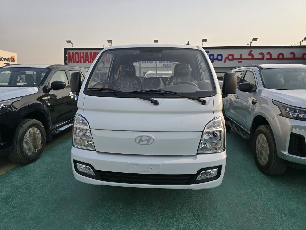 Hyundai H 100