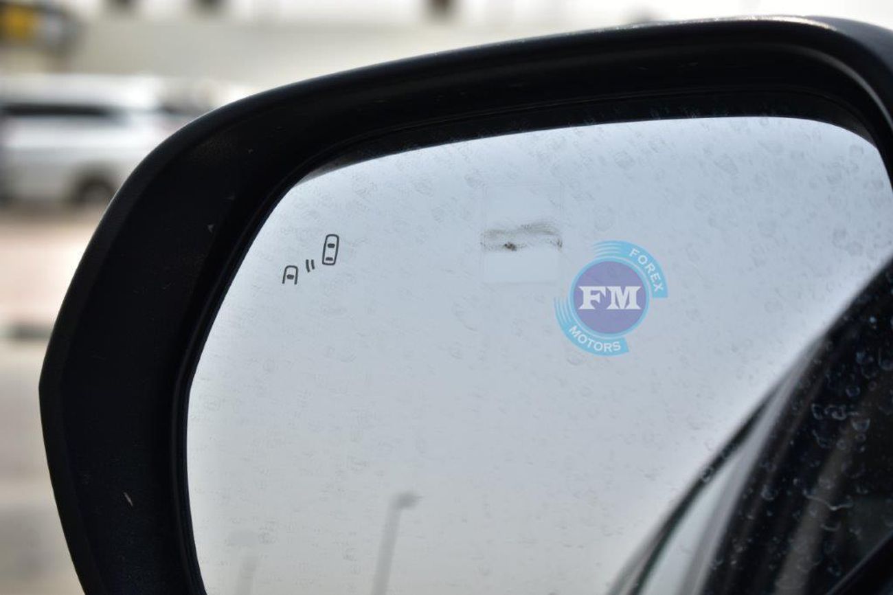 Mitsubishi Montero GLS P Line 3.0L Petrol 4WD 7 Seat Automatic