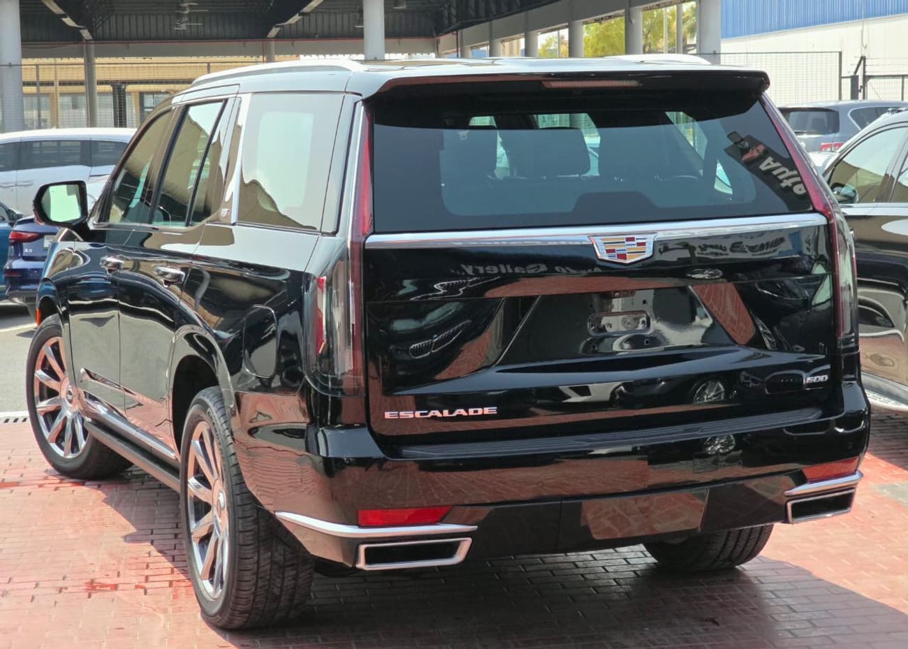Cadillac Escalade Sport Platinum 6.2L AWD Original Paint 2021 GCC