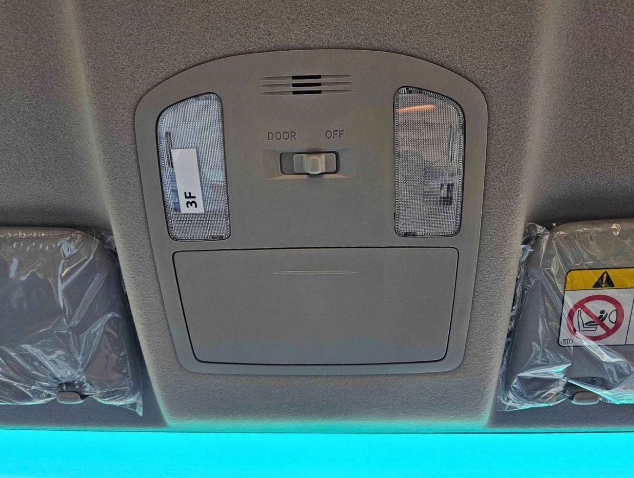 تويوتا هيلوكس 2026 Toyota hilux SR5 2.7L petrol AT