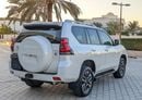 Toyota Prado Toyota prado 2022MODEL 4.0 Txl Petrol Engine Colour white push start Transmission Automatic Interior