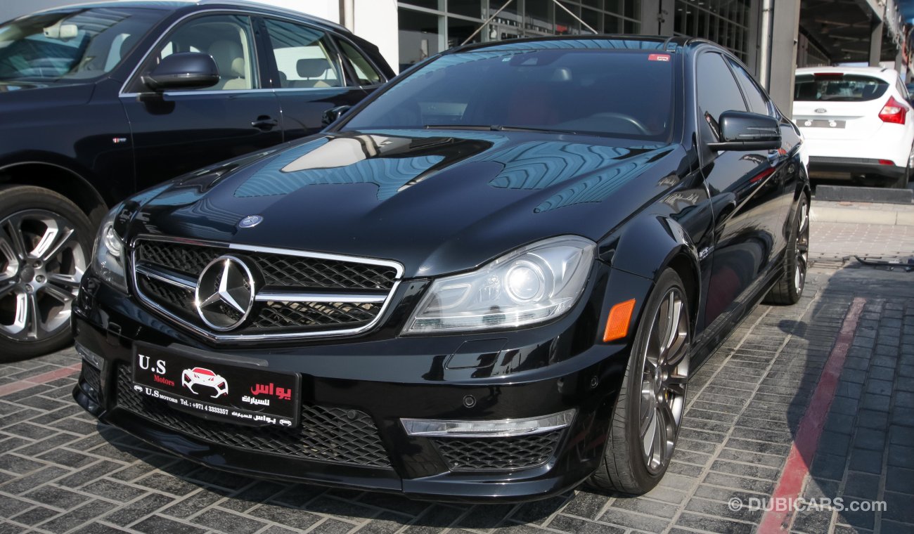 Mercedes-Benz C 63 Coupe