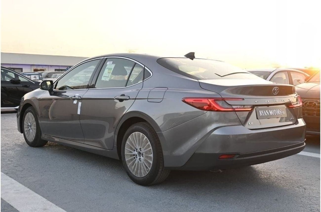 Toyota Camry Toyota Camry LE 2.5L Hybrid, Model 2025, Color Grey