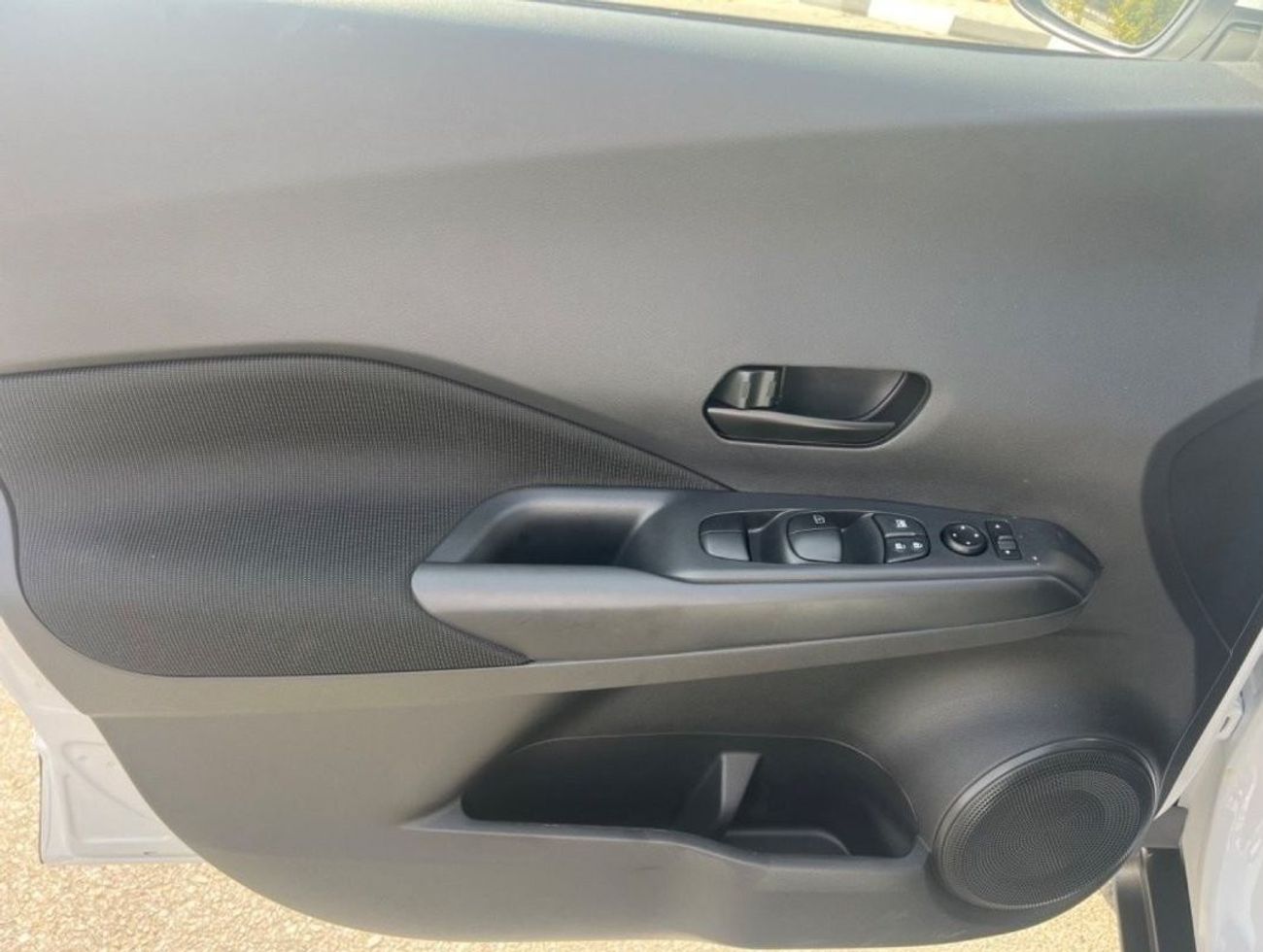 Nissan Kicks NISSAN KICKS S EXPORT ONLY