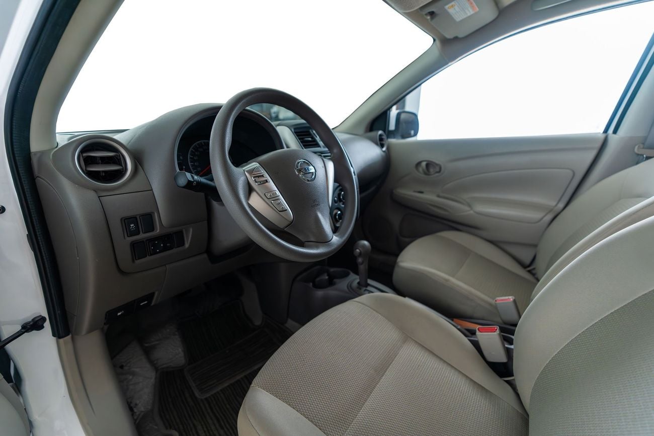 نيسان صني SV 1.5