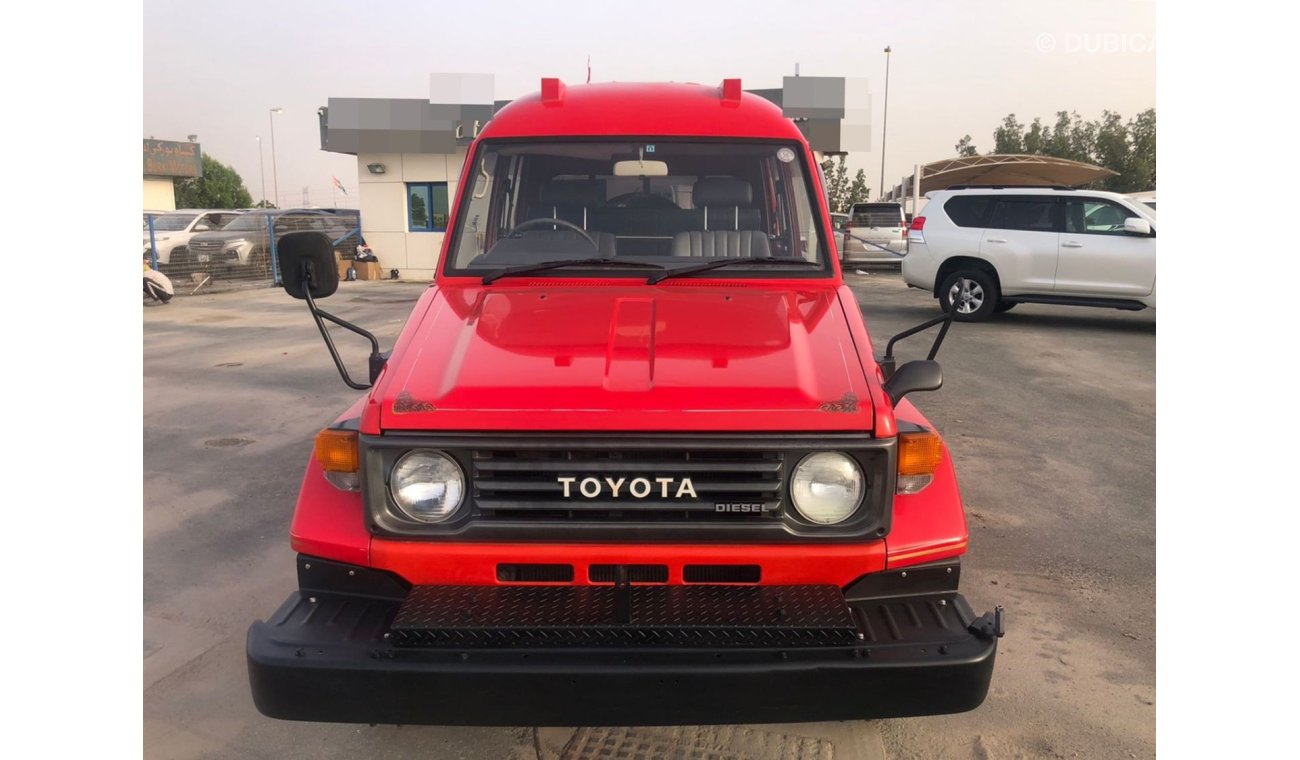 تويوتا لاند كروزر بيك آب TOYOTA LAND CRUISER FIRE TRUCK RIGHT HAND DRIVE (PM1340)