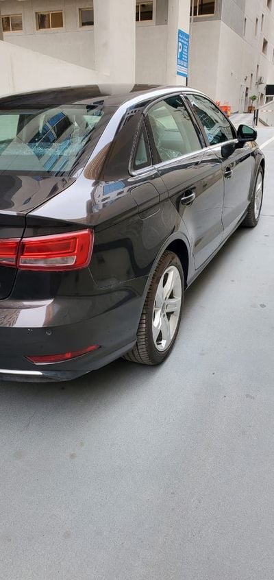 أودي A3 30 TFSI