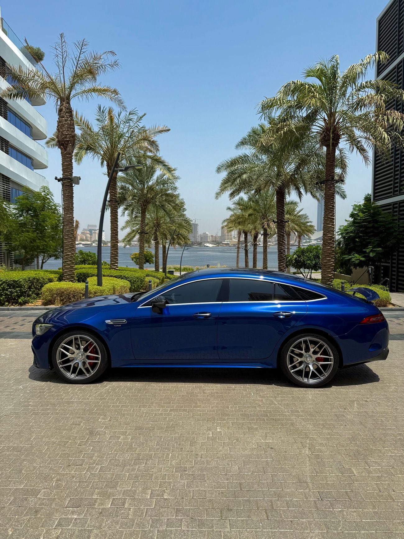 مرسيدس بنز AMG GT 43