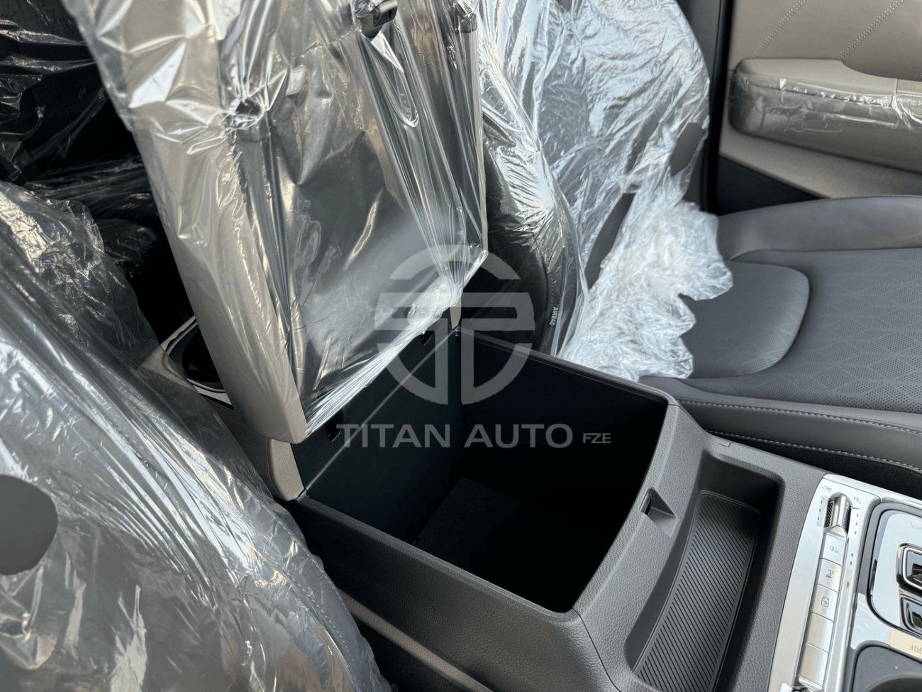 Kia Carnival KIA CARNIVAL 1.6L  HYBRID 2025 MODEL