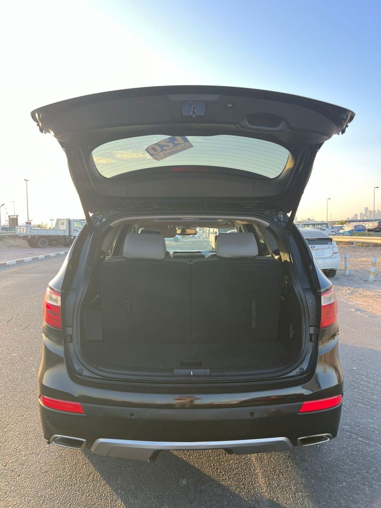 Hyundai Santa Fe 2015 HYUNDAI SANTA FE LIMITED PANORAMIC -  FULL OPTION  - 7 SEATER - 4X4 FULL OPTION