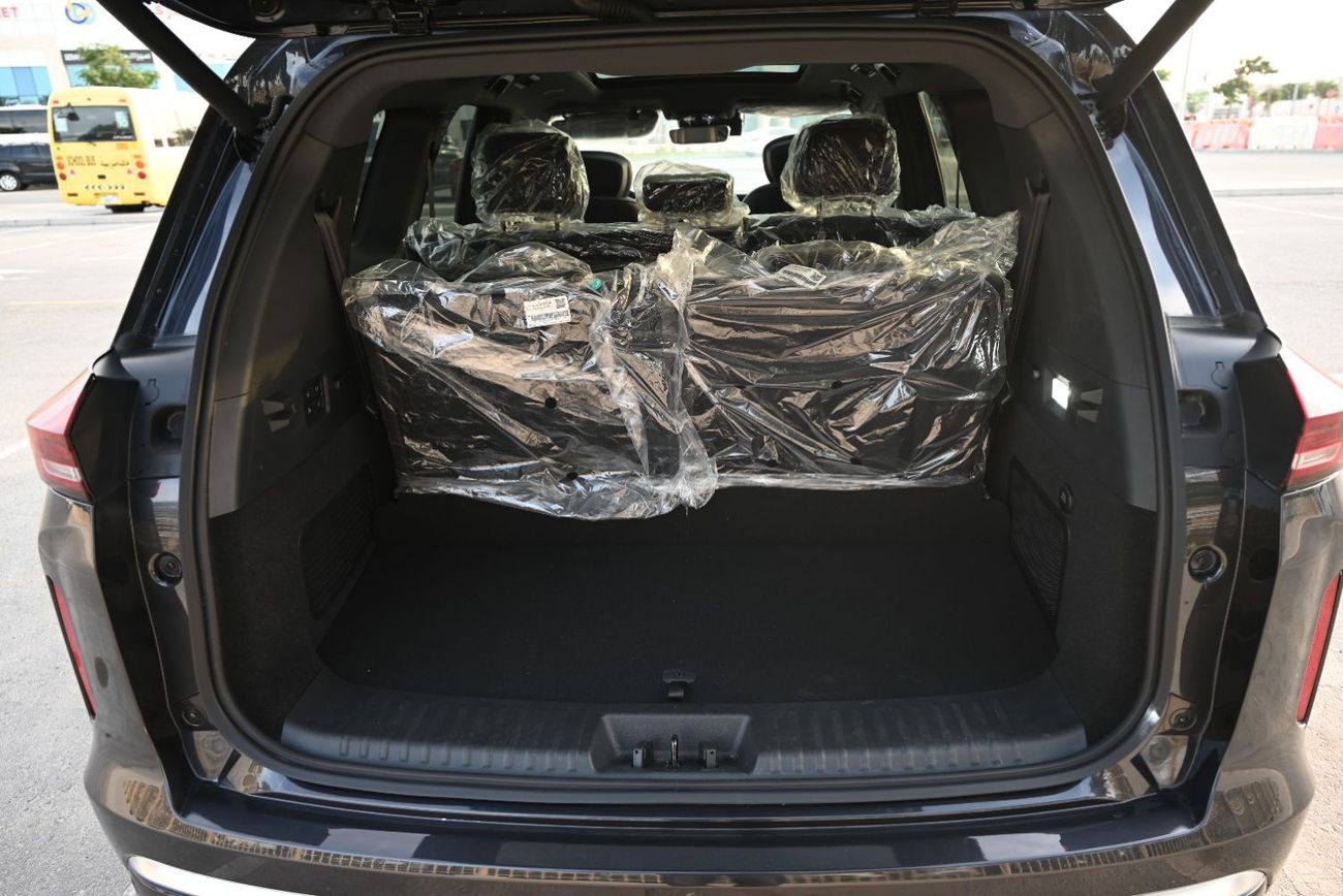 Exeed VX Flagship 2.0T EMI 1750 AED - EXEED VX 2025 - FLAGSHIP EDITION