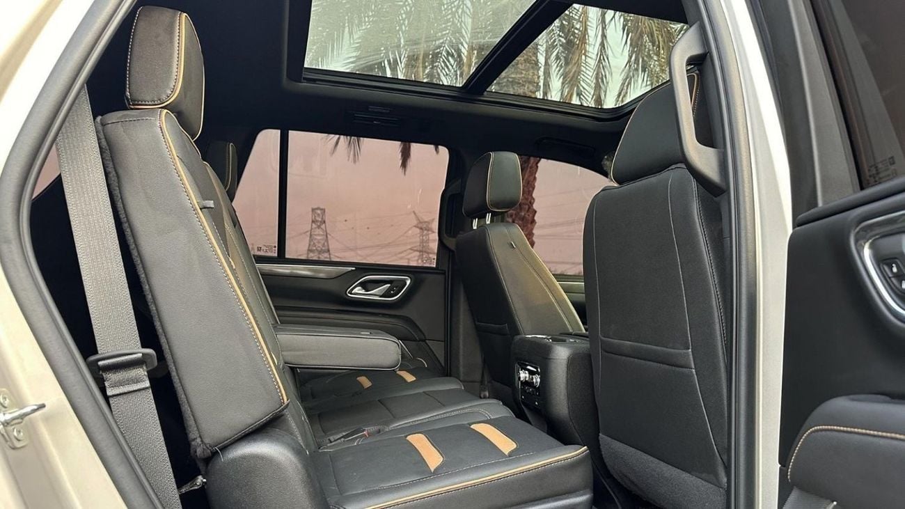 GMC Yukon AT4 | V8 | GCC | Agency Warranty