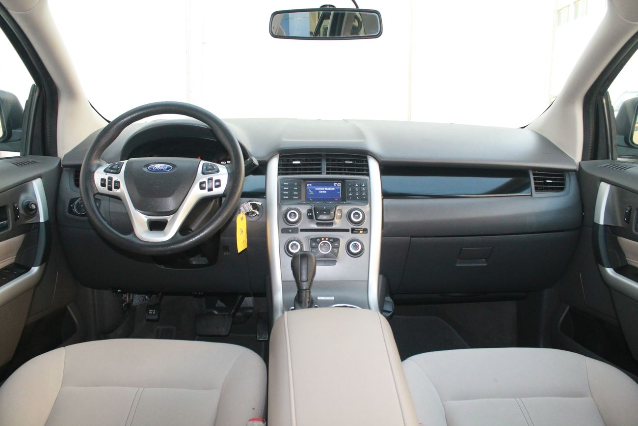 Ford Edge SE 3.5L V6 2014 MODEL WITH BLUETOOTH