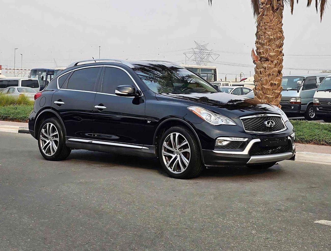 Infiniti QX50 / GCC/ FSH/ SERVICE HISTORY/ LOW MILEAGE/ AGENCY MAINTAINED/ LADY DRIVEN/ 896 MONTHLY/ LOT# 320014