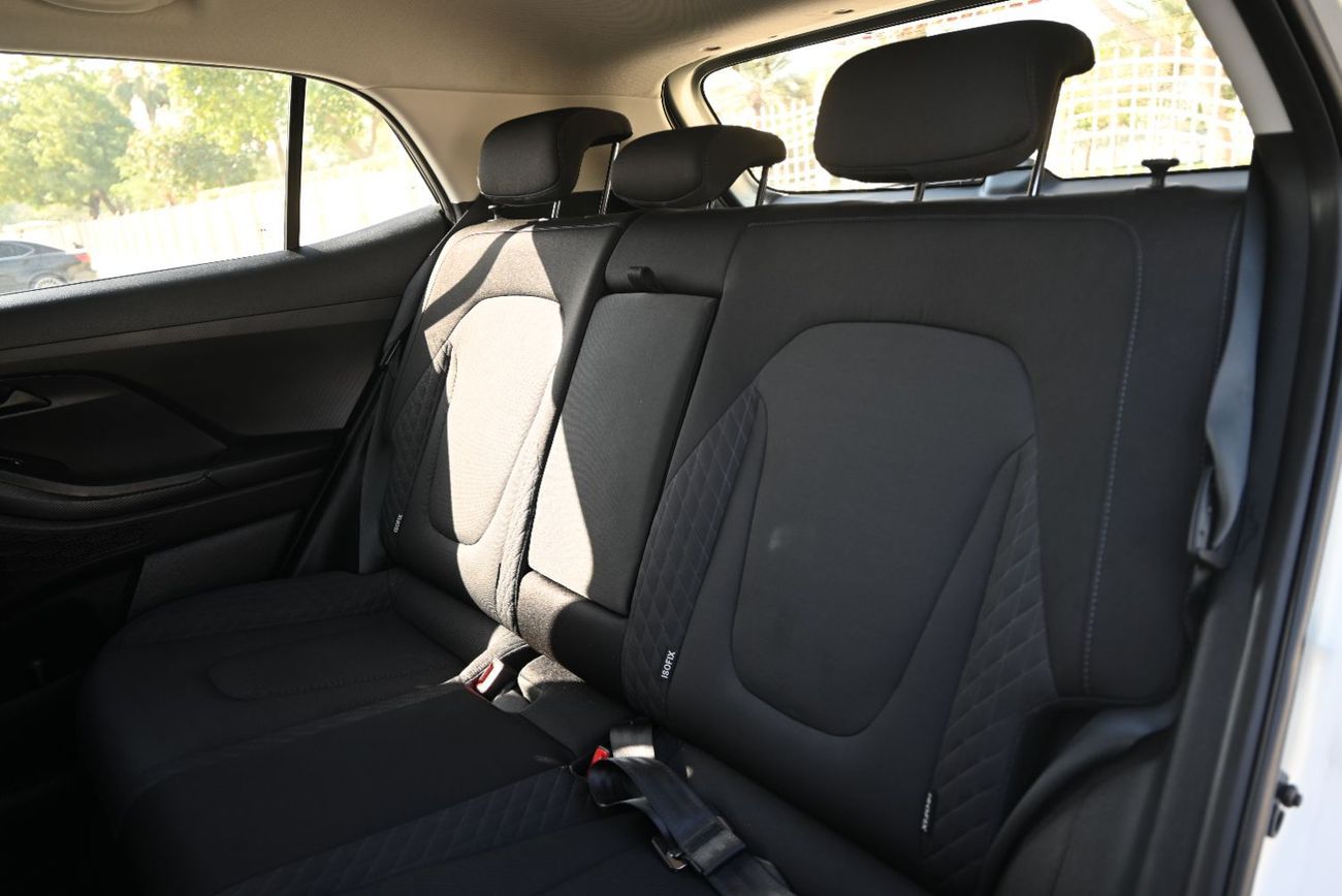 هيونداي كريتا RAMADAN OFFER - EMI 950 AED - HYUNDAI CRETA SMART 2023 - O.P - BRAND NEW CONDITION