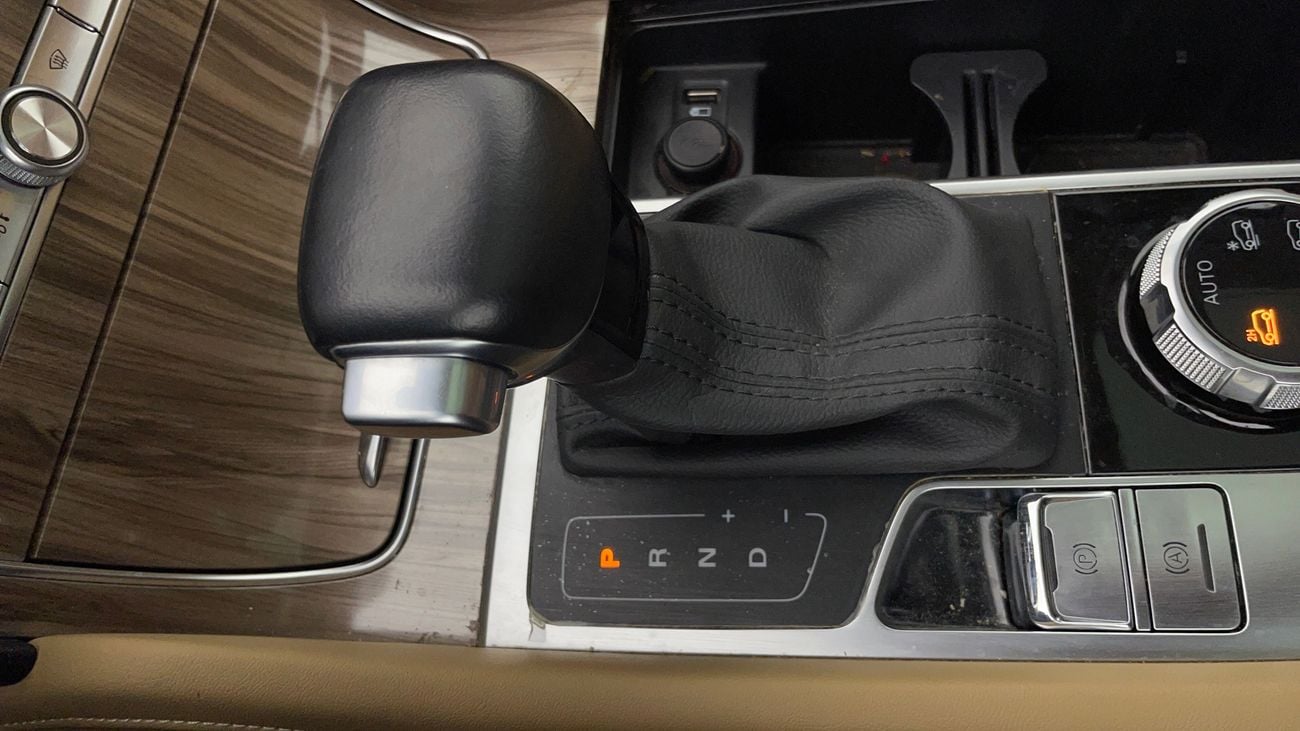 MG RX8 LUXURY 2 | Zero Down Payment | Home Test Drive