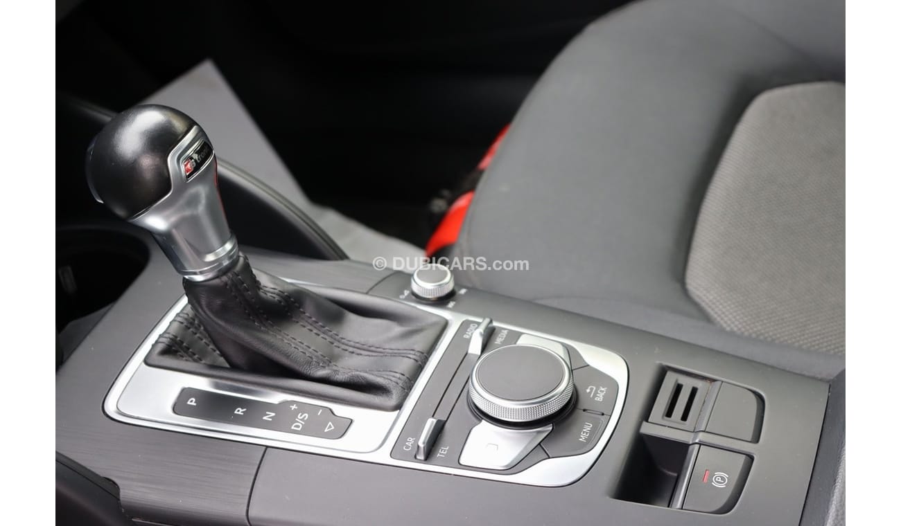 أودي A3 Audi A3 30 TFSI /GCC / 2017/ Free Accident