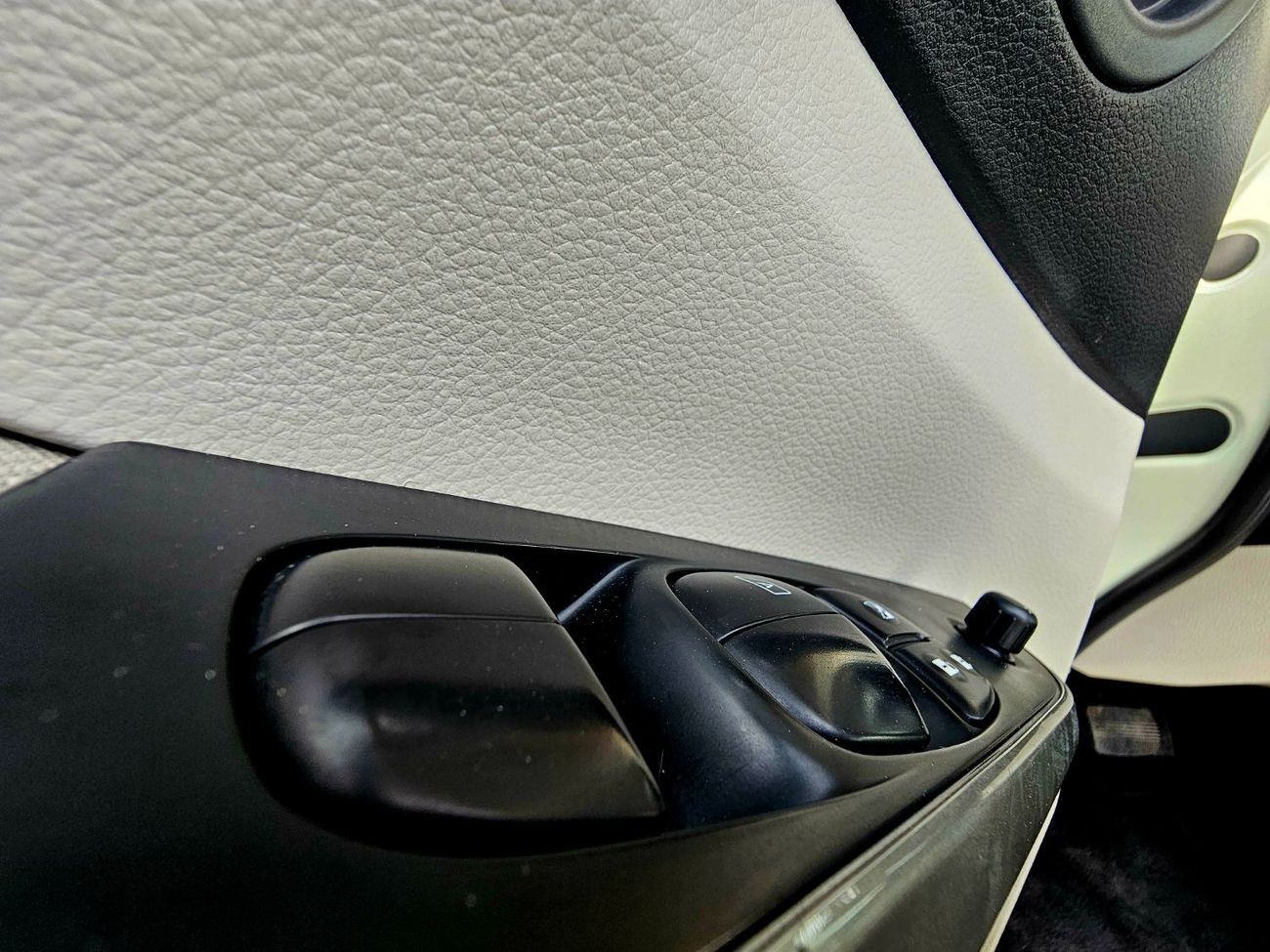 Nissan XTerra SE / GCC 2.5L V4/ LOW MILEAGE/ NON ACCIDENT