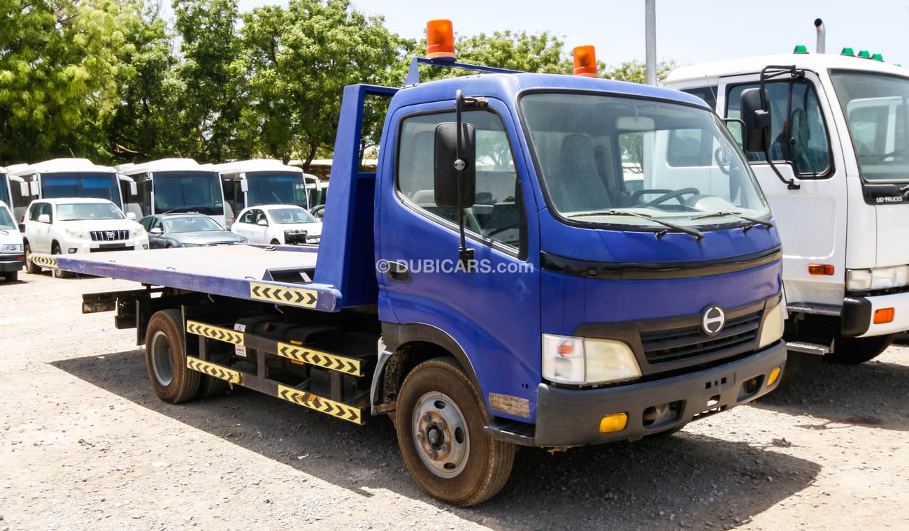 Hino 300 Recovery 1183