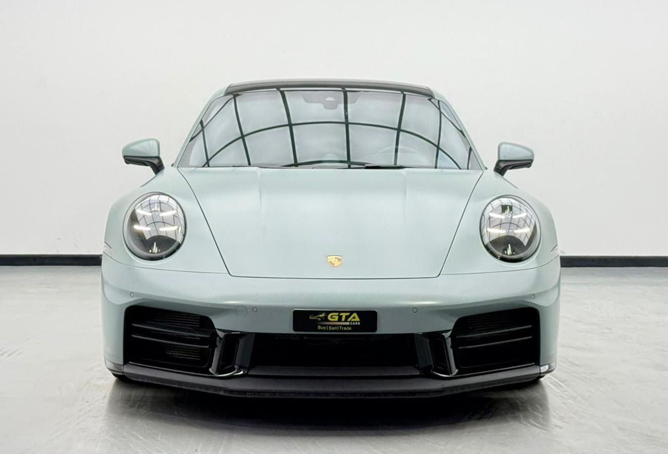بورش 911 CARRERA 2025 Porsche 911 Carrera With Aero Kit, 2027 Porsche Warranty, Full Porsche Service History, GCC