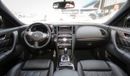 Infiniti QX70 S 3.7