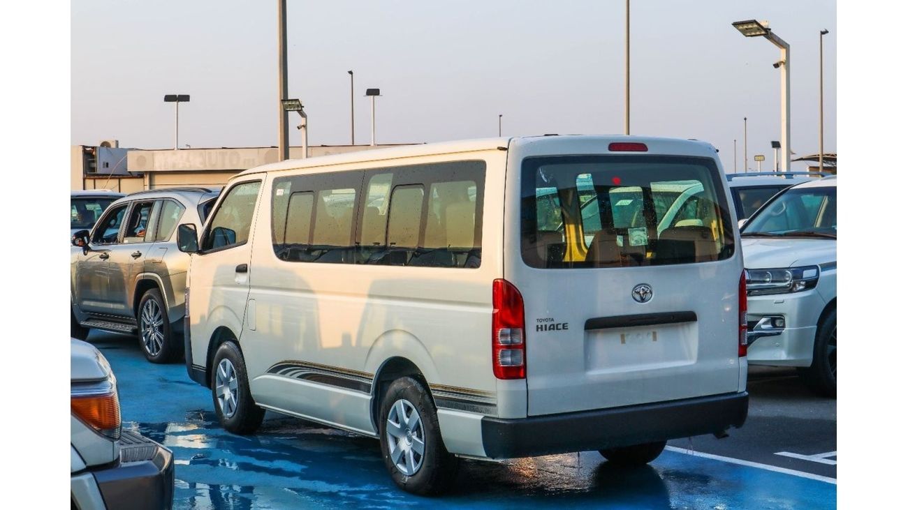 Toyota Hiace 2024 Toyota HiAces 2.5D Diesel (Manual Transmission)