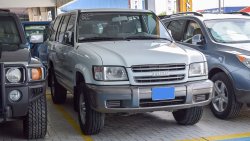 Isuzu Trooper