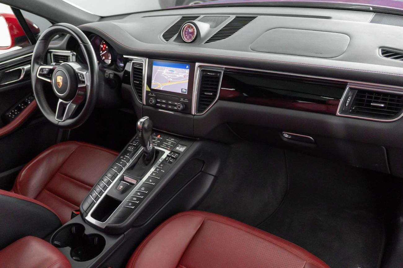 بورش ماكان GTS 3.0L (360 HP)