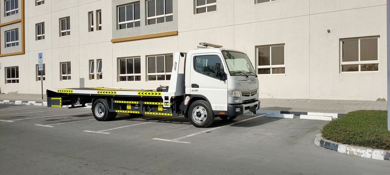 Mitsubishi Fuso Canter Mitsubishi Canter recovery