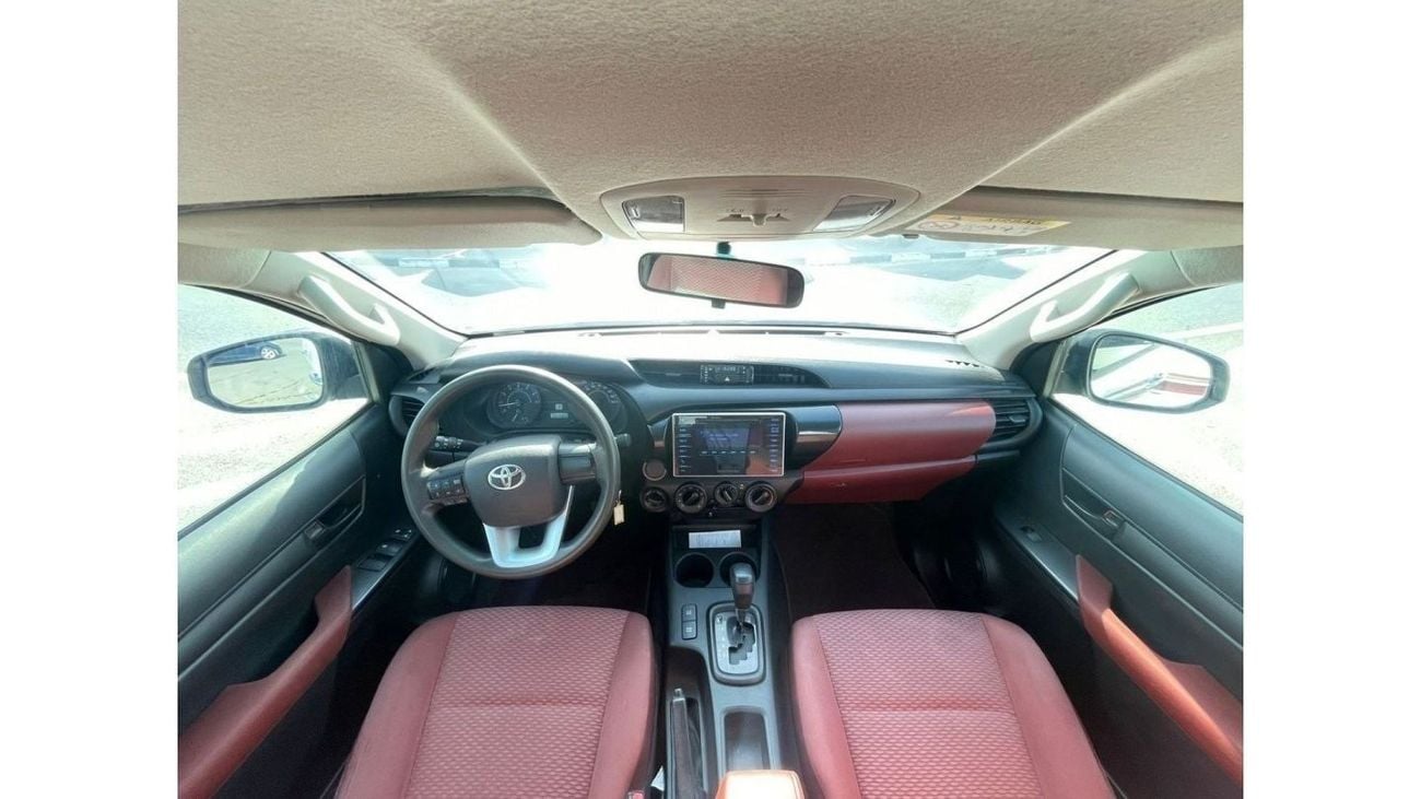 Toyota Hilux 2019 Toyota Hilux 2.7L V4 - AWD 4x4 - Full Option Automatic - Patrol -