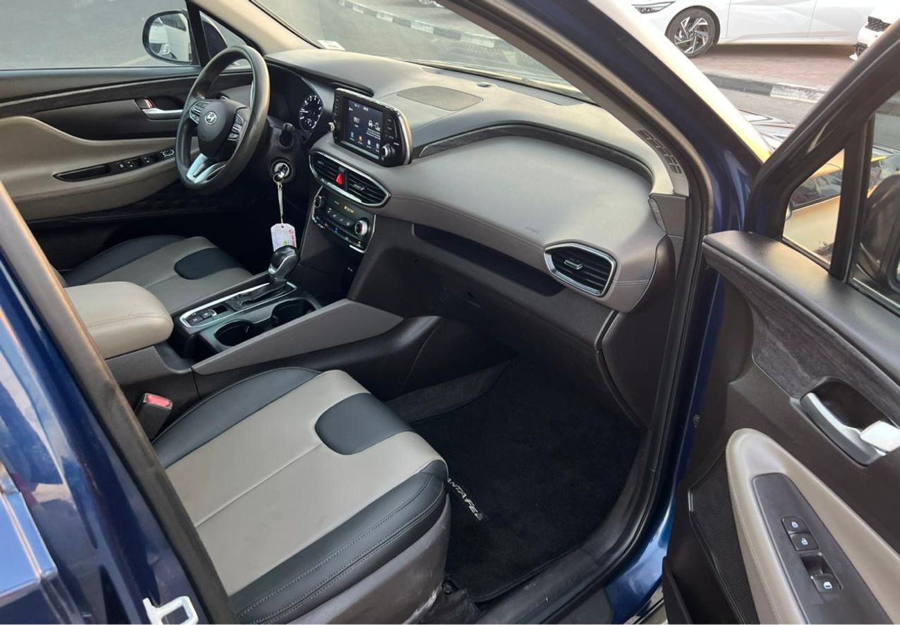 هيونداي سانتا في 