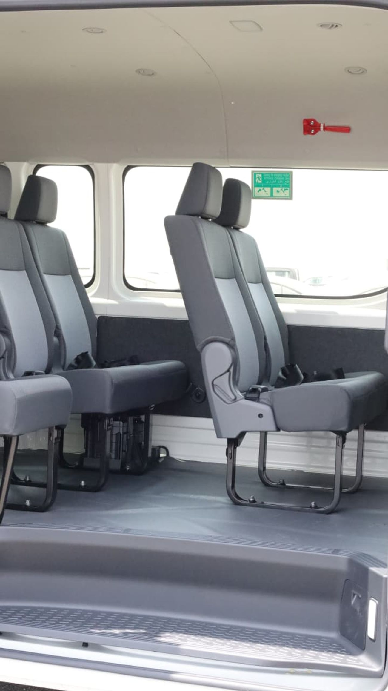 Toyota Hiace AUTOMATIC