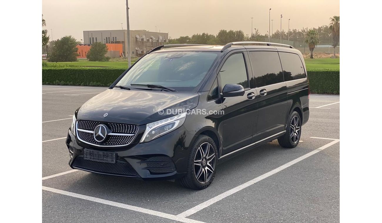 مرسيدس بنز V 300 Mercedes V-300 Desil V4 2022 Orginal Paint - Low Mileage - under warrnty Germany