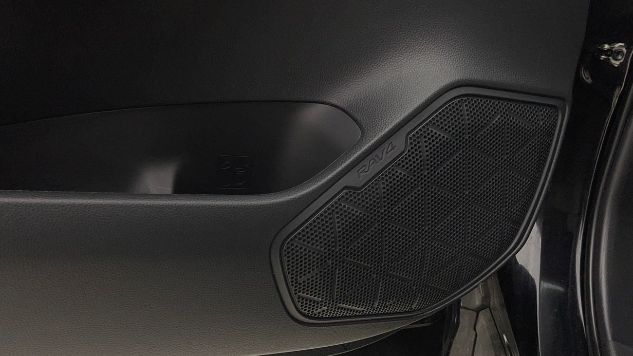 تويوتا راف ٤ ADVENTURE 2.5 | بدون دفعة مقدمة | اختبار القيادة في المنزل