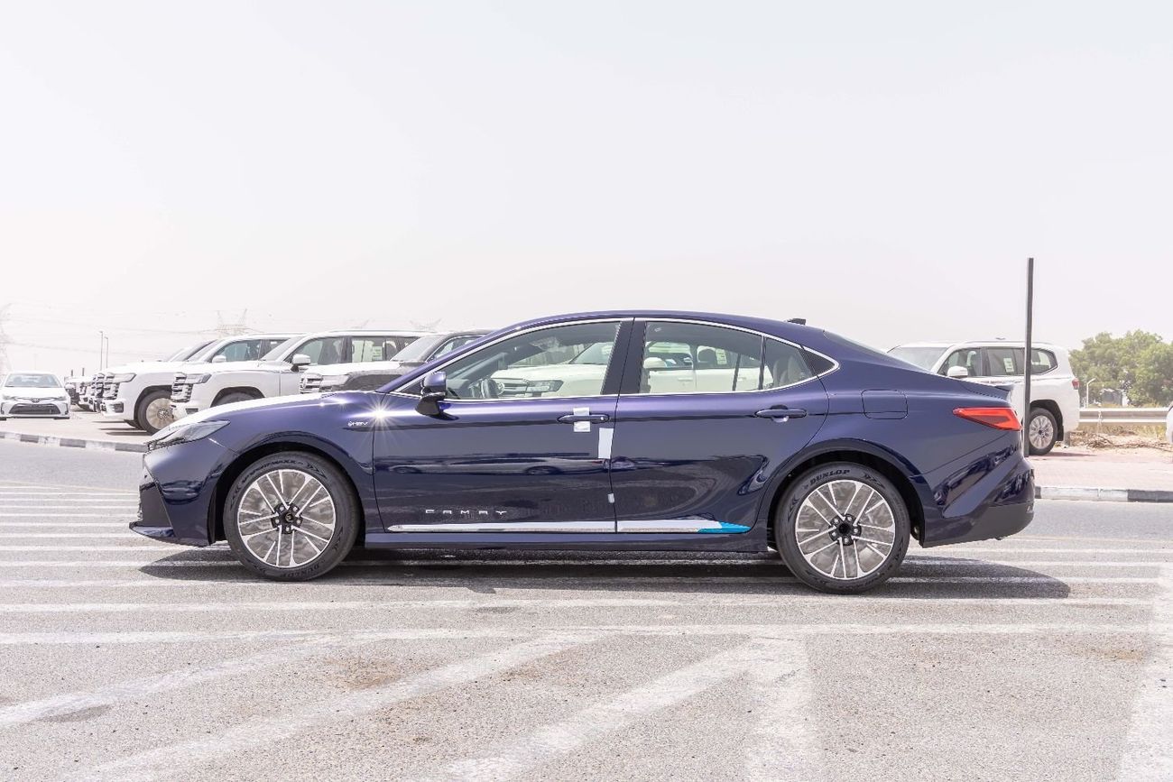 Toyota Camry Toyota Camry LE 2.5L Hybrid, Panorama - 2025 (Export)