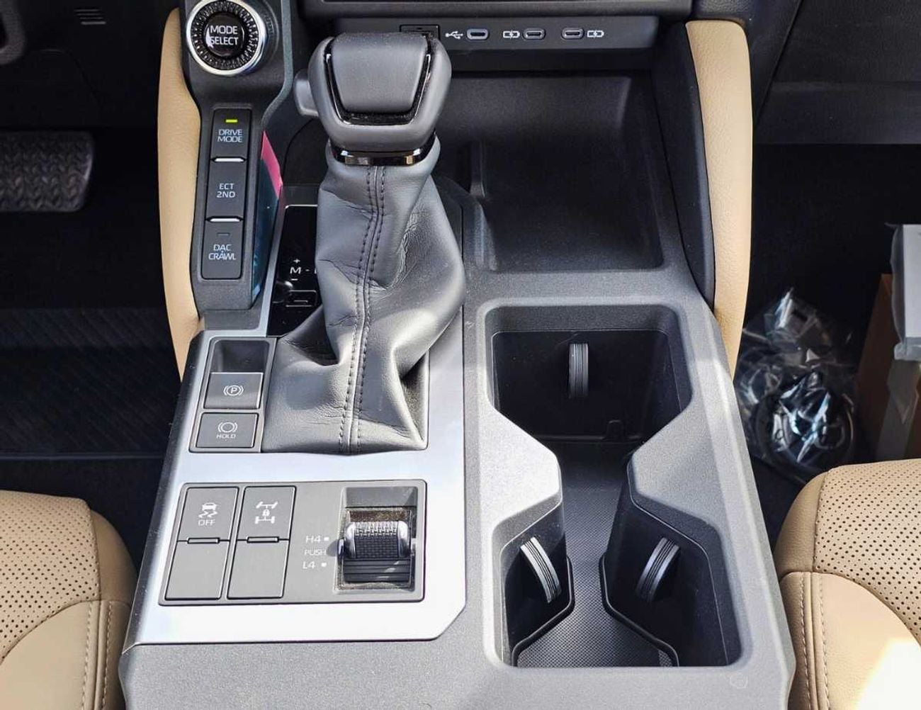 تويوتا برادو TXL G ALL RONDER TURBO / 2.4L V4 PETROL / RADAR / DRIVER POWER SEAT WITH LEATHER (CODE # TXL3)