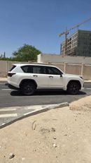 لكزس LX 700h SIGNATURE