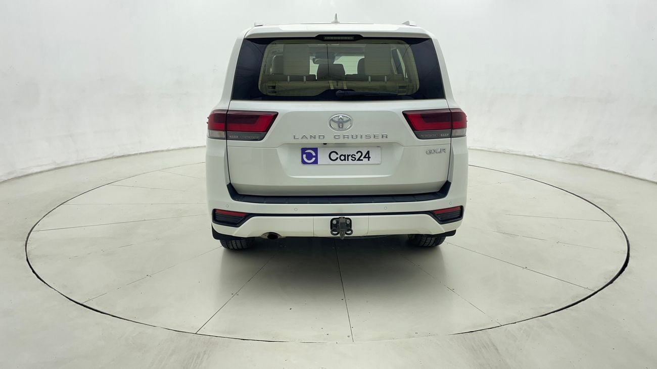Toyota Land Cruiser GXR 4.0L 2024 GXR | AED 3348/Month | 0 DP | 30 Day Return | Warranty | Service History