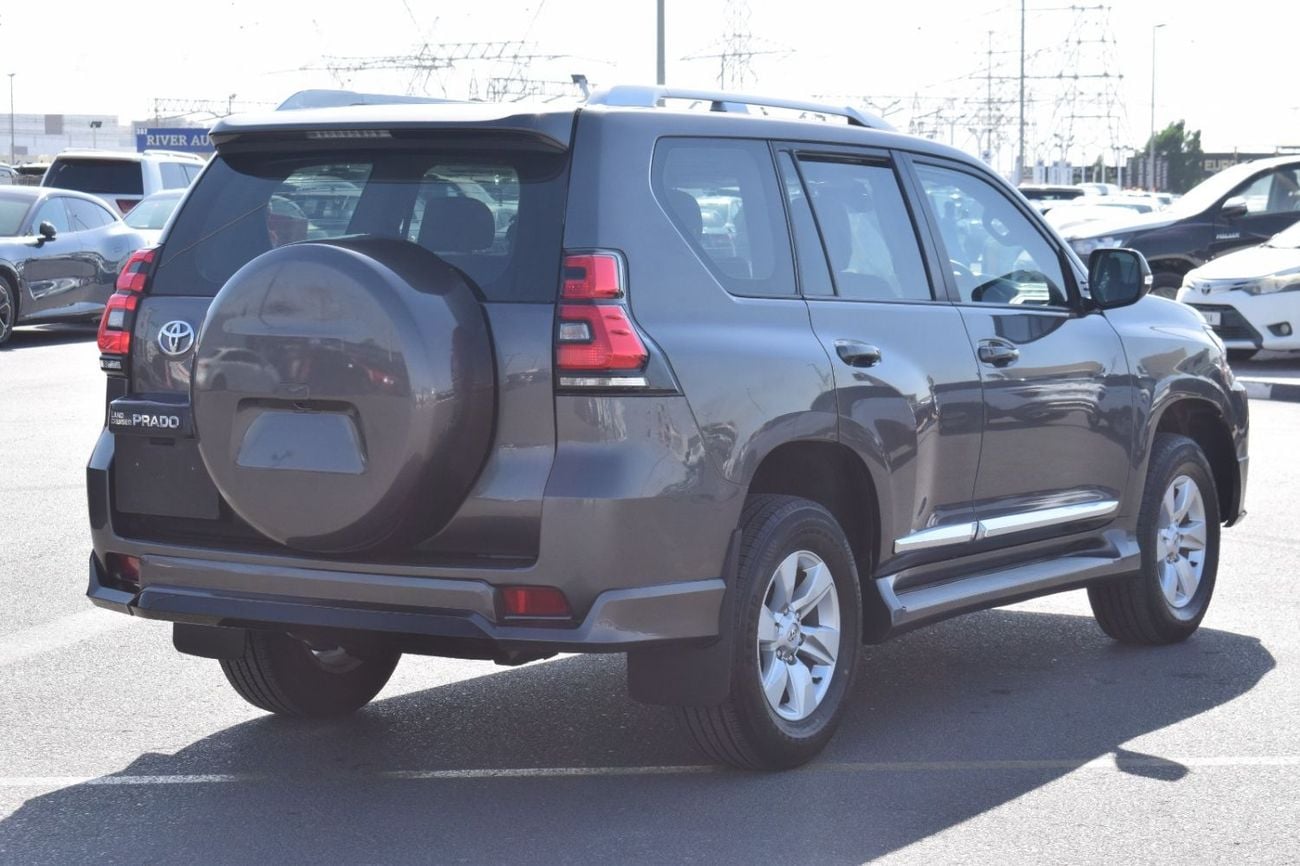 Toyota Prado diesel 2.8 liter ,right hand drive ,automatic gear ,only for export
