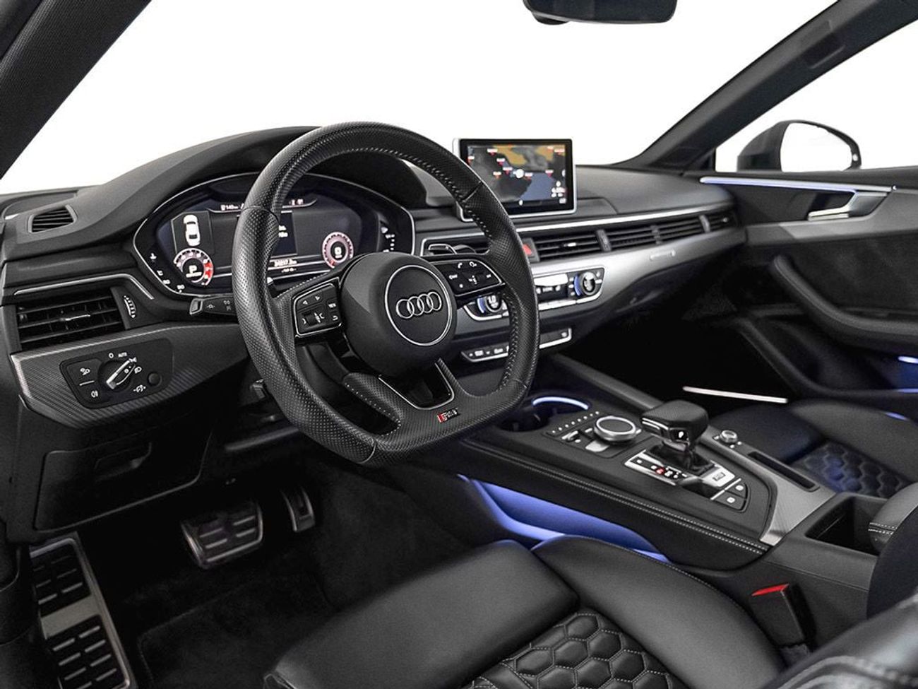 Audi RS5 TFSI quattro 2.9L