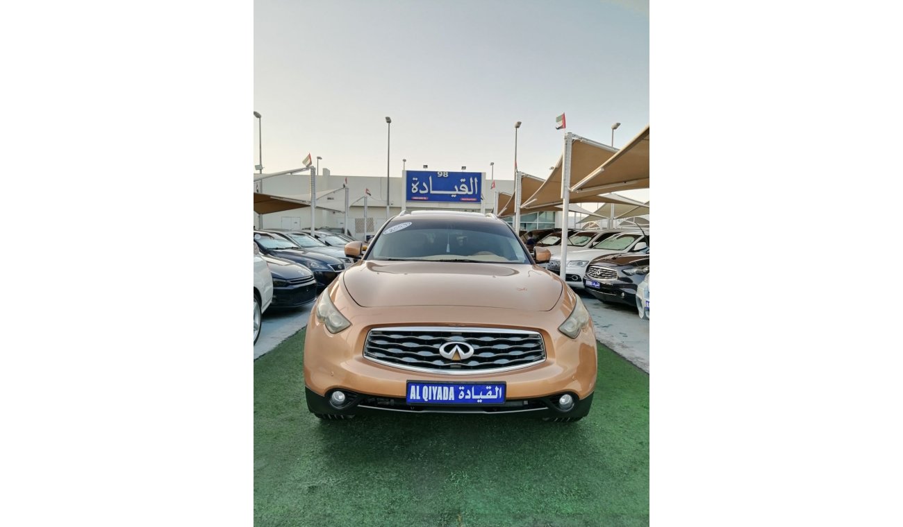 Infiniti FX50 2009 Infinity fx50 GCC good condition