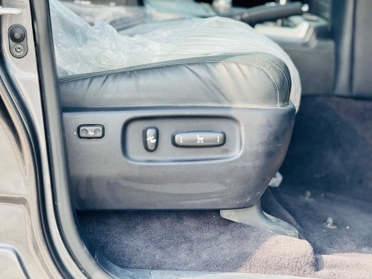 Toyota Land Cruiser VXR top of the range