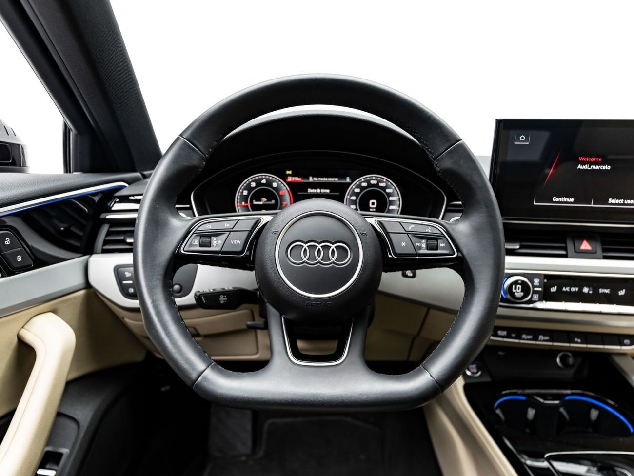 Audi A4 35 TFSI S Line 1.4L 2023 Audi A4 35 TFSI, 2028 Audi Warranty + Service Contract, Low KMs, GCC