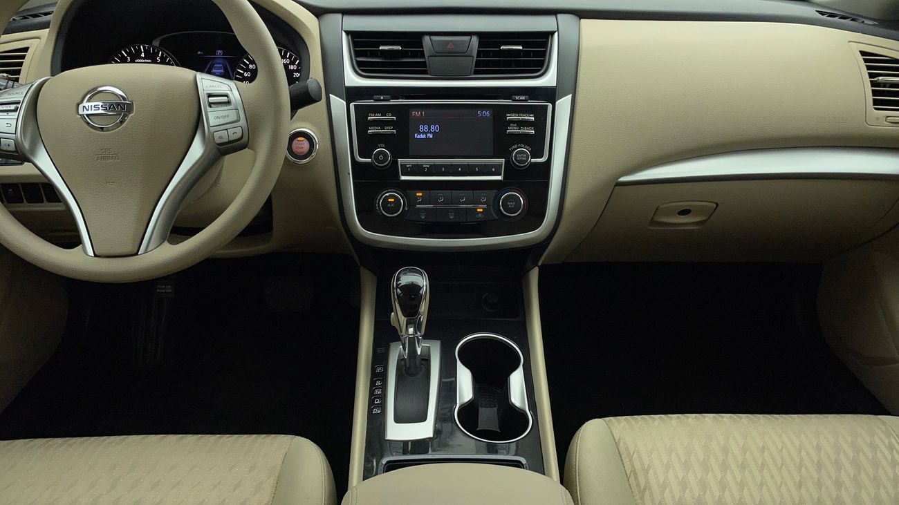 نيسان ألتيما SV 2.5 | بدون دفعة مقدمة | اختبار قيادة مجاني للمنزل